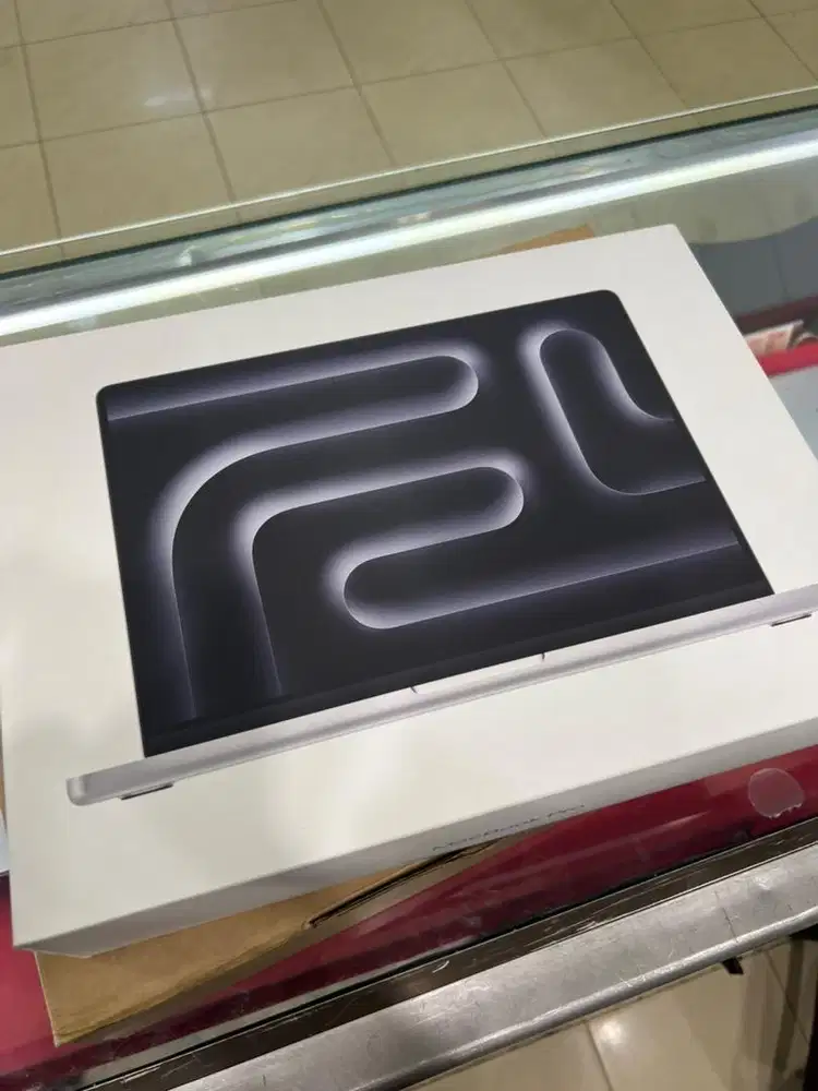 Macbook pro m4 16/1tb new garansi resmi