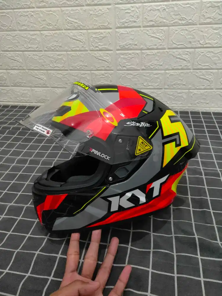 KYT TT COURSE JAUME MASIA