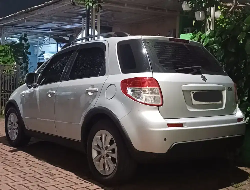 Suzuki X-Over (SX4) 1.5 L VVT DOHC MT 2009