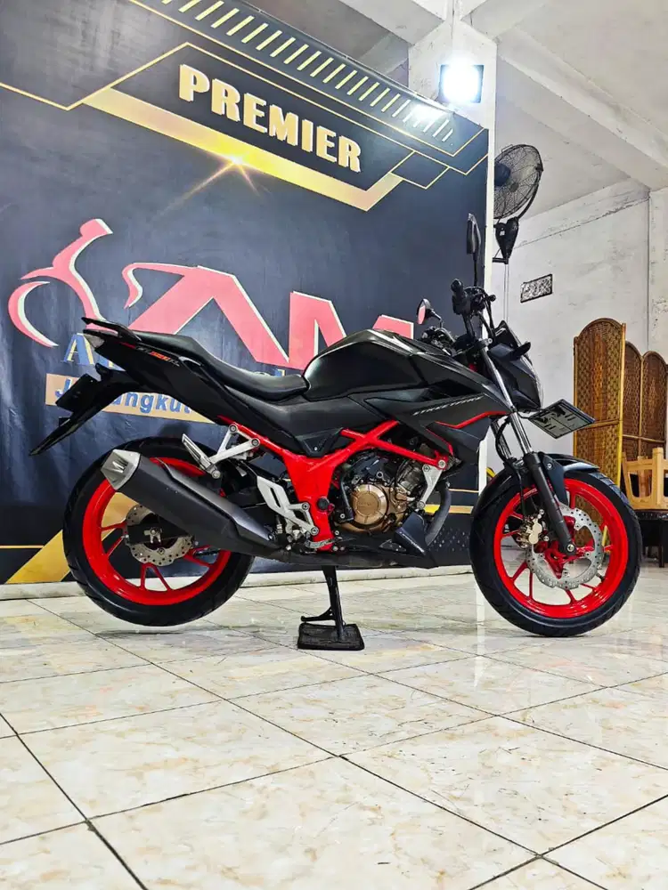 Honda CB150R SE STREET FIRE TH 2020 hitam doff