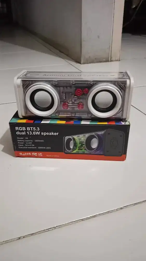 Speaker Bluetooth V8