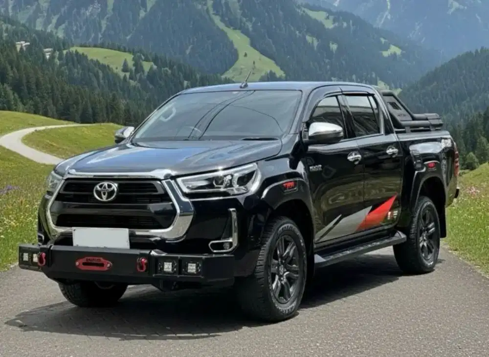 T Hilux D Cabin V 2.4 At 2023