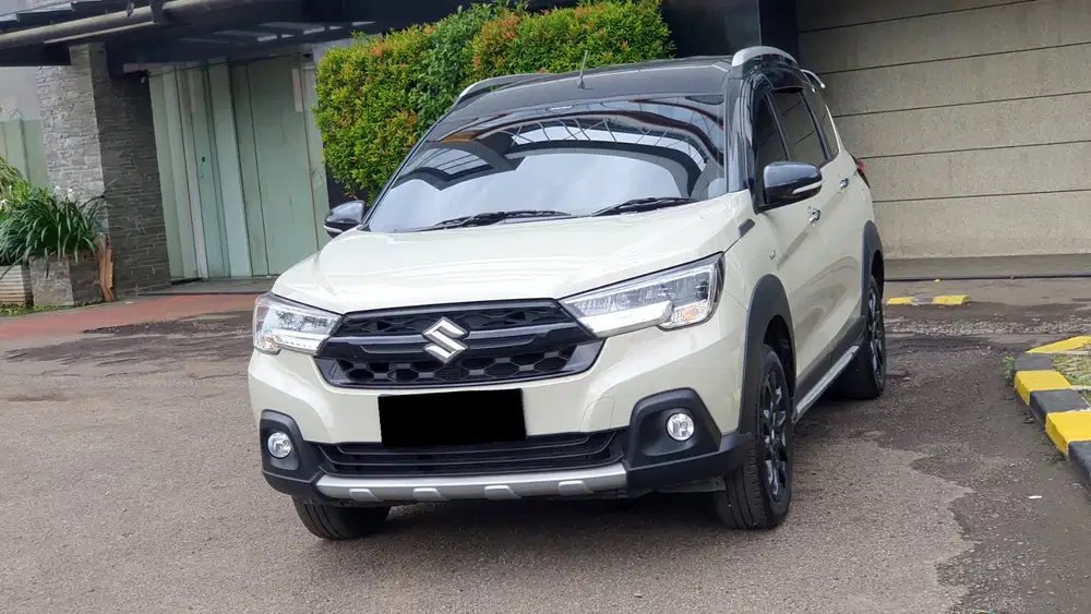 Suzuki XL7 2025 Hybrid