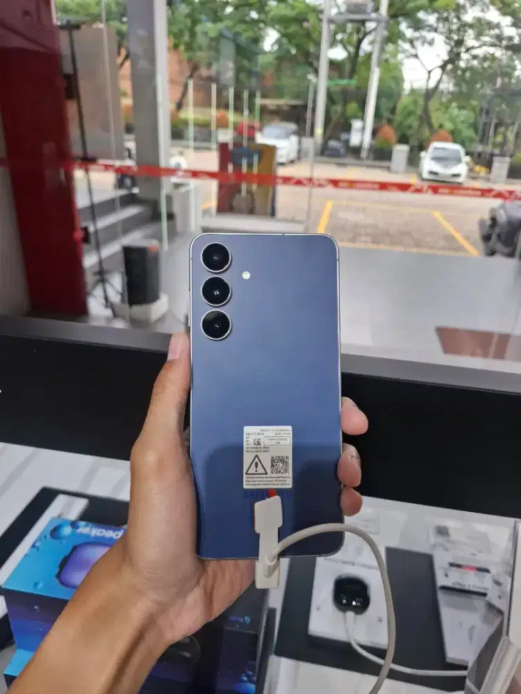 SAMSUNG S25FE 8/256 NEW GARANSI RESMI BISA KREDIT