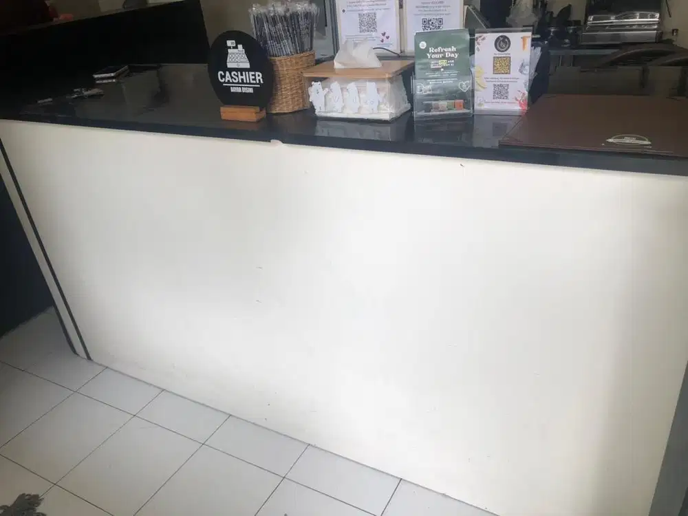Meja kasir 2,5 m x 65 x 97
