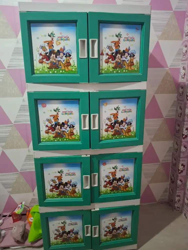 lemari nuansa anak second