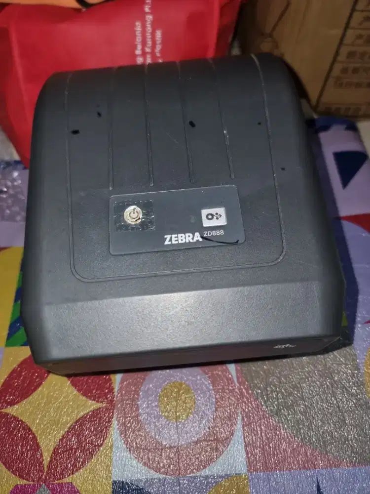 Zebra ZD888T ( mesin print )