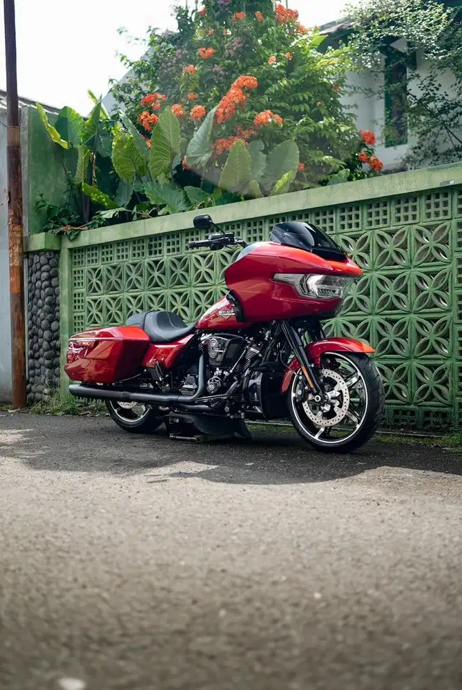 H-D All New Road Glide Special Edition 2025 New Whiskey firestorm rare