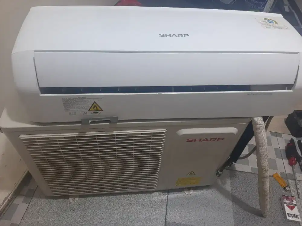 Ac sharp 1/2 pk Low watt Bergaransi