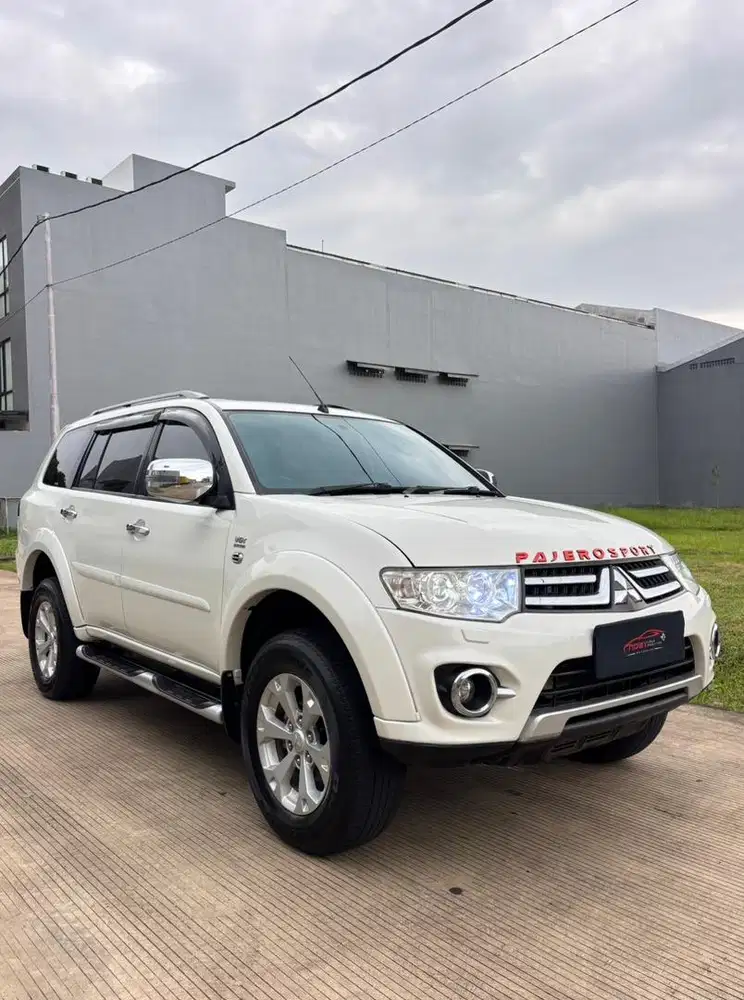 Mitsubishi Pajero 2.5 Dakar 2015 Automatic ( Putih Metalik )