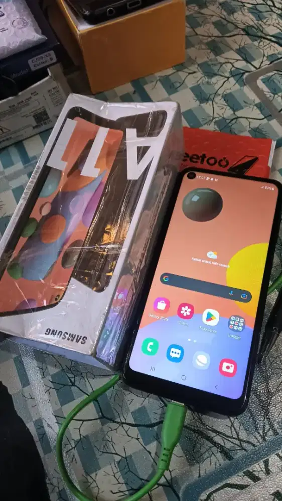 Samsung a11 ram 3+4 Rom 32 4G dual sim card