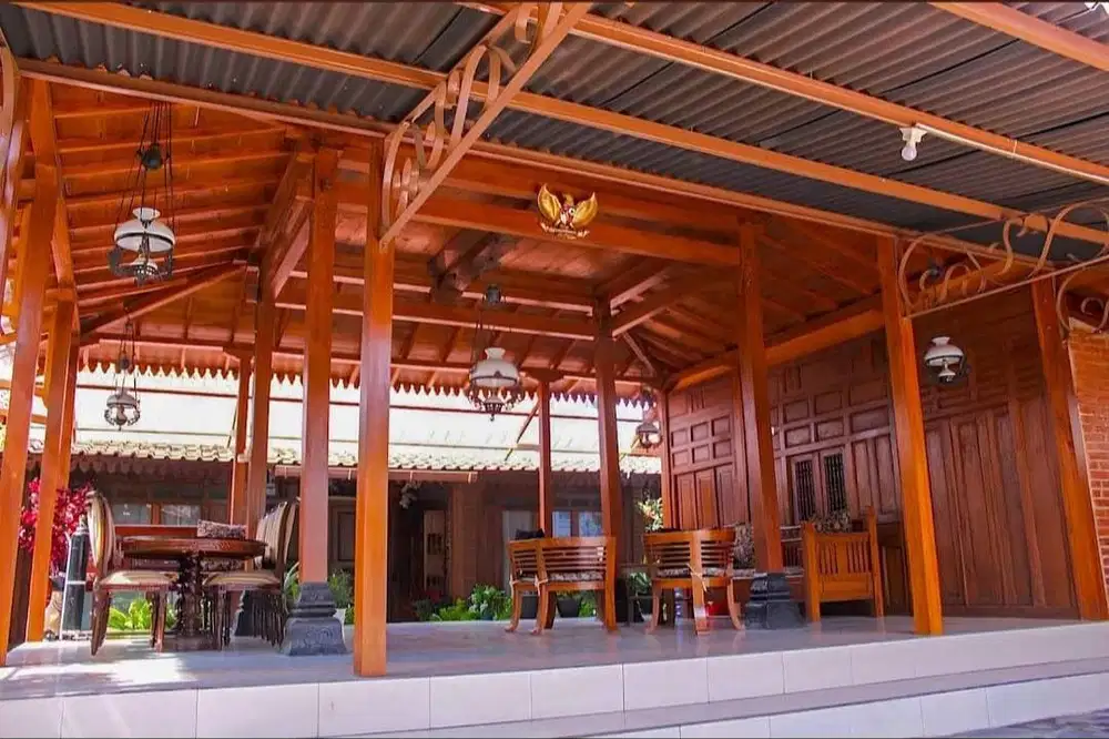 Dijual Properti Usaha 19 Kamar Dalam Ringroad Selatan Jogja | SHM |