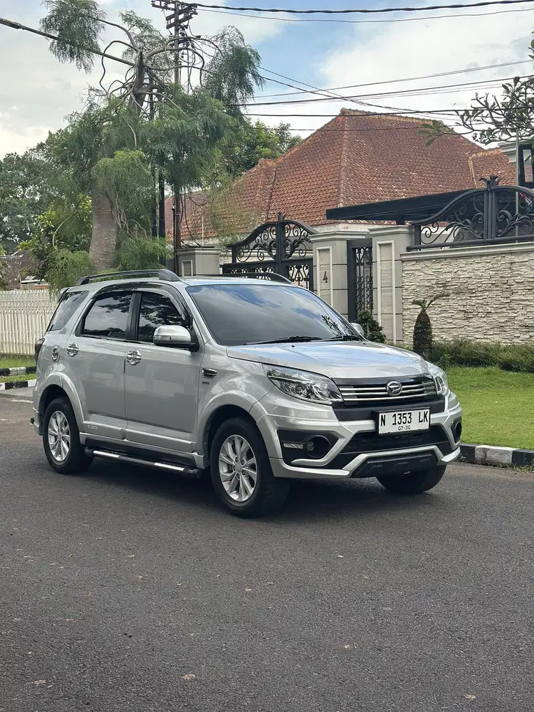 Terios R Adventure 2015