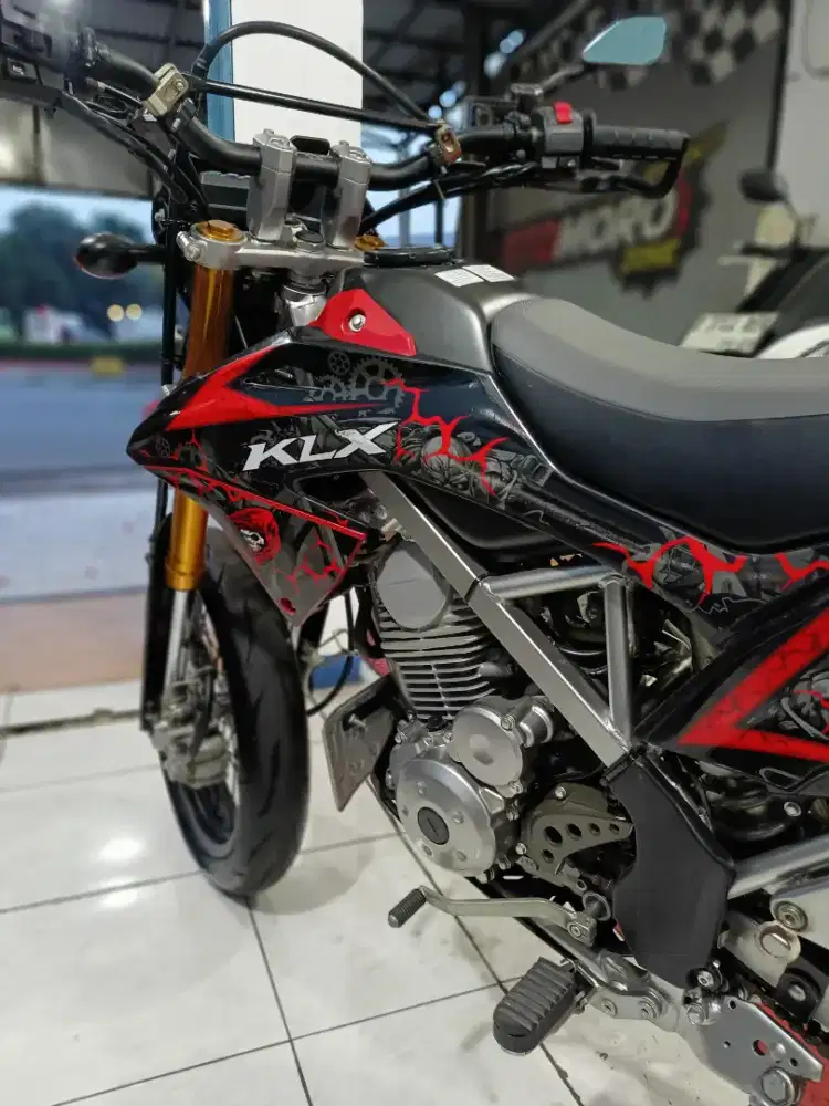 KLX 150 BF low km