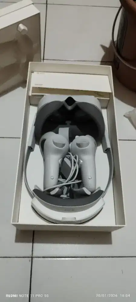 Pico 4 VR 8/256 GB (Second Like New)