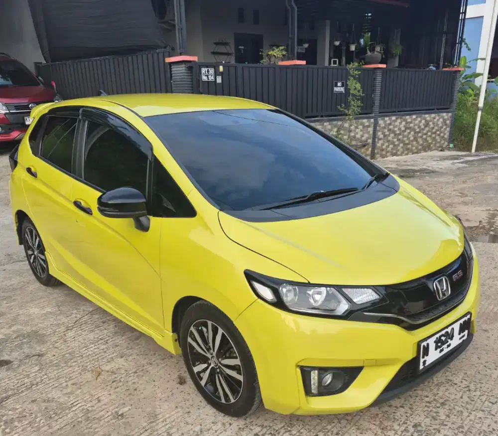 Jazz GK5 automatic 2015 istimewa.