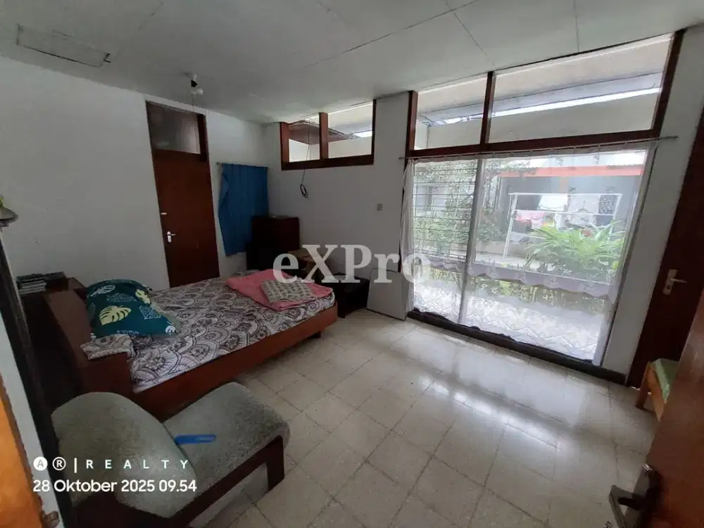 DIJUAL RUMAH STRATEGIS DI DAGO BANDUNG Cocok Untuk Bahan Kosan