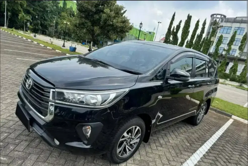 Sewa Mobil Reborn lengkap sopir bbm Murah antar jemput bandara, dll