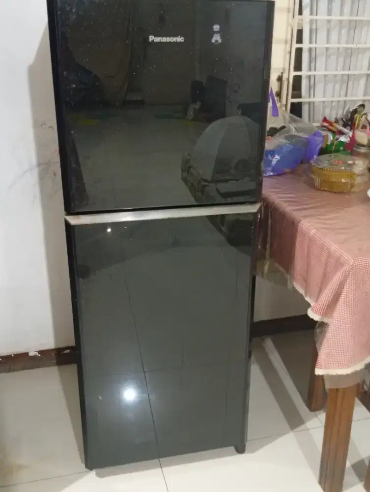 Dijual Kulkas Panasonic 2 pintu