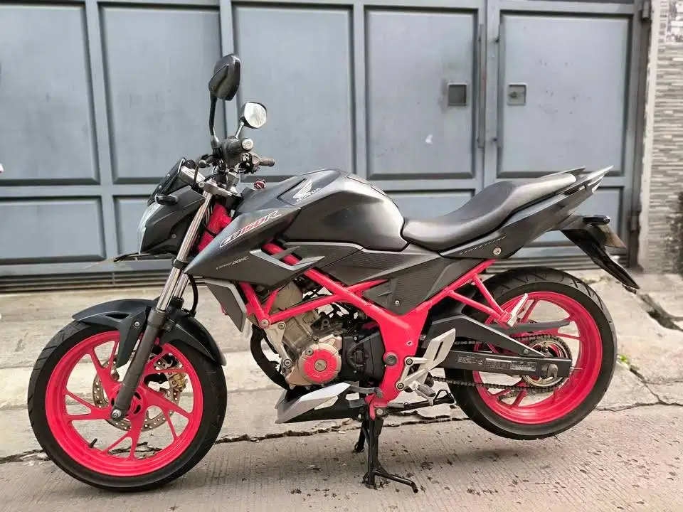 CB 150R 2016 Streetfire