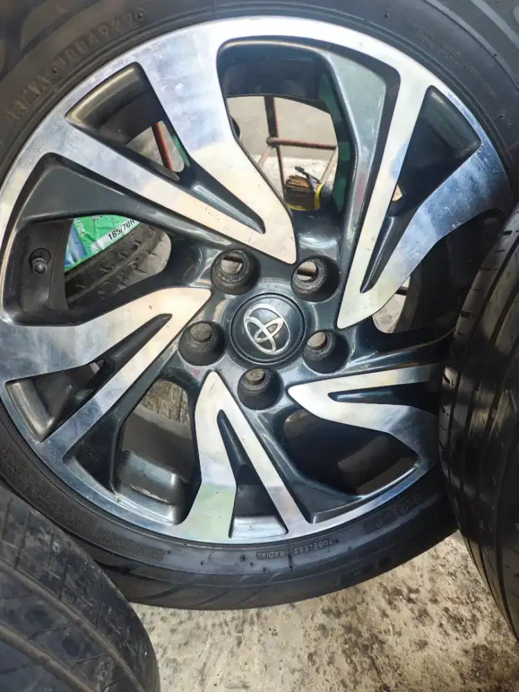 Jual velg Inova reborn facelift r 16+ban