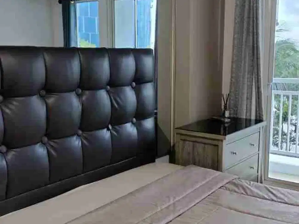 Apartemen Orchard View Pool Lantai Rendah