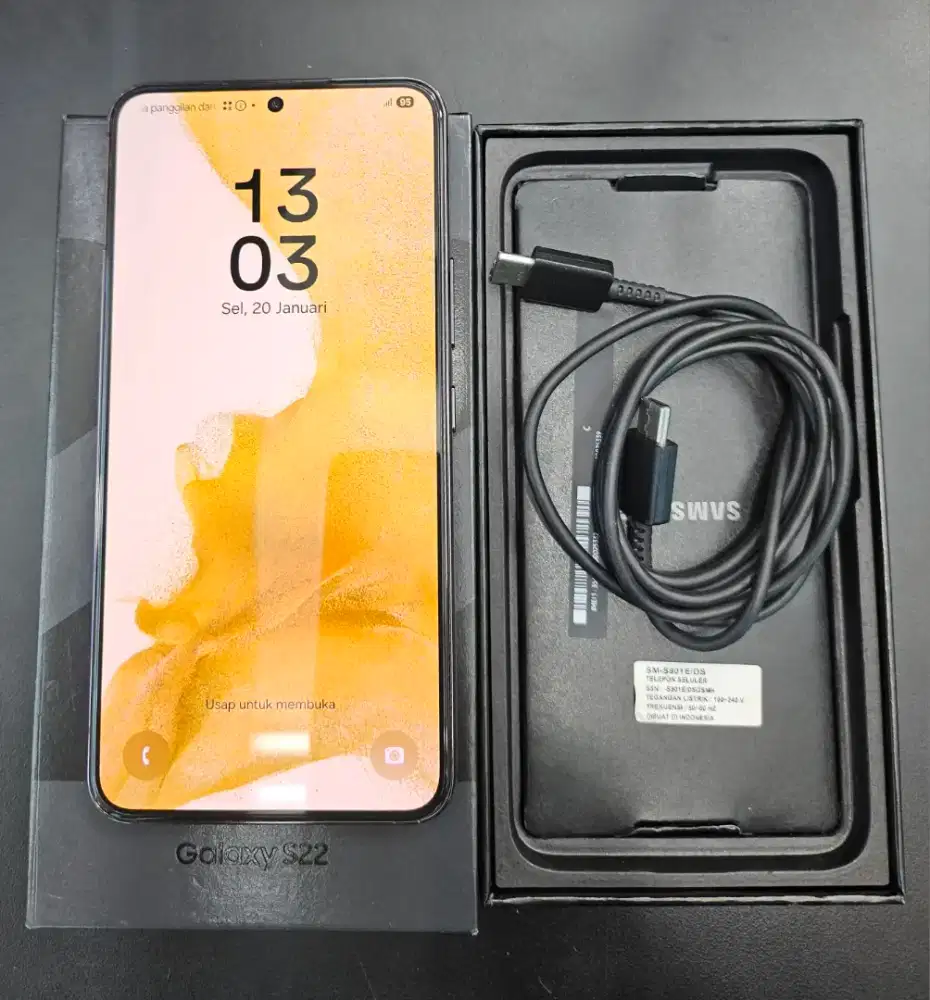 Samsung S22 5G 8/256Gb