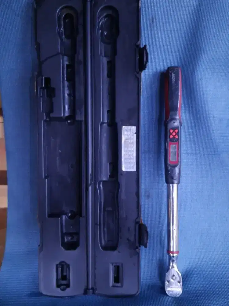 KUNCI MOMEN TORQUE WRENCH KUNCI TORSI KRISBOW 200NM