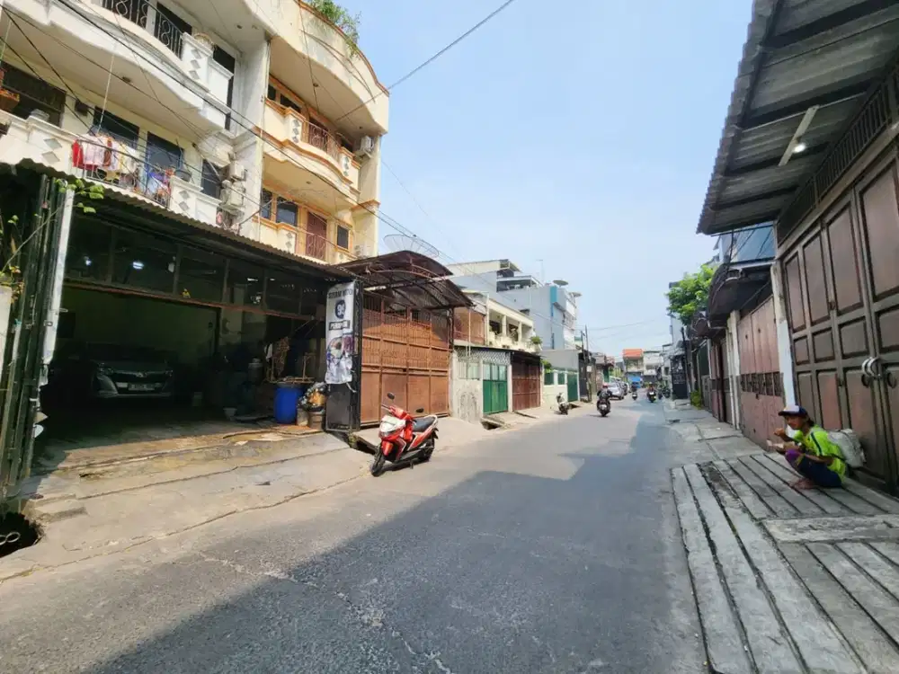 Ruko 3,5 lantai Jembatan 5 Tambora Jakbar