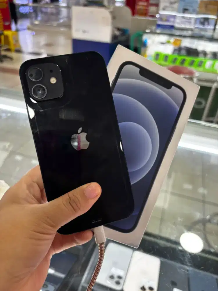 YUHU MASUK IP 12 128GB IBOX MULUS BANGET