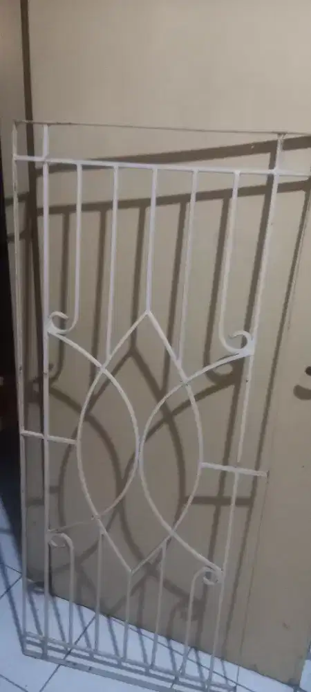 TERALIS JENDELA MINIMALIS MODERN