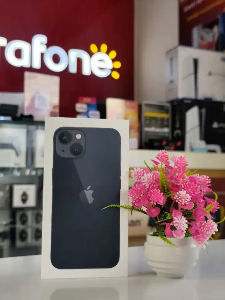 Barang terbatas, iPhone 13 Garansi Resmi Bisa cash/cicilan tanpa DP