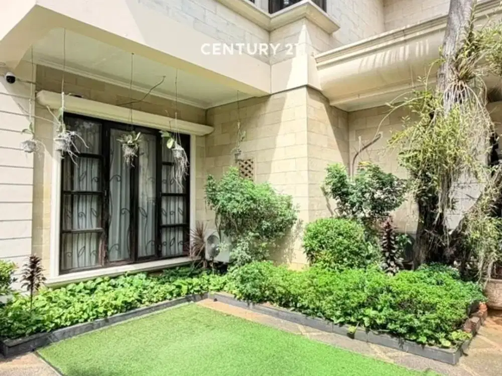 Dijual Rumah Siap Huni Dengan Spesifikasi Sultan Di Cilandak