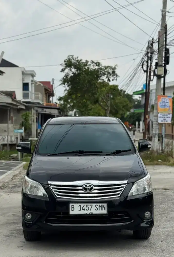 Toyota Kijang Innova V 2.0 Manual 2013