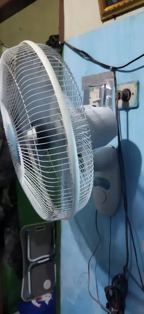 kipas angin dinding maspion 16 inch