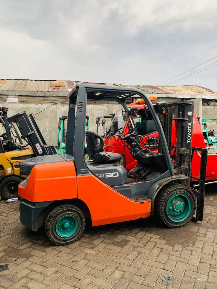 READY TOYOTA 3 TON MAST 3 METER STD UNIT SIAP KERJA