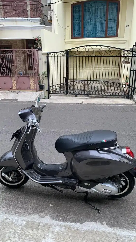 Dijual Vespa Sprint 2019