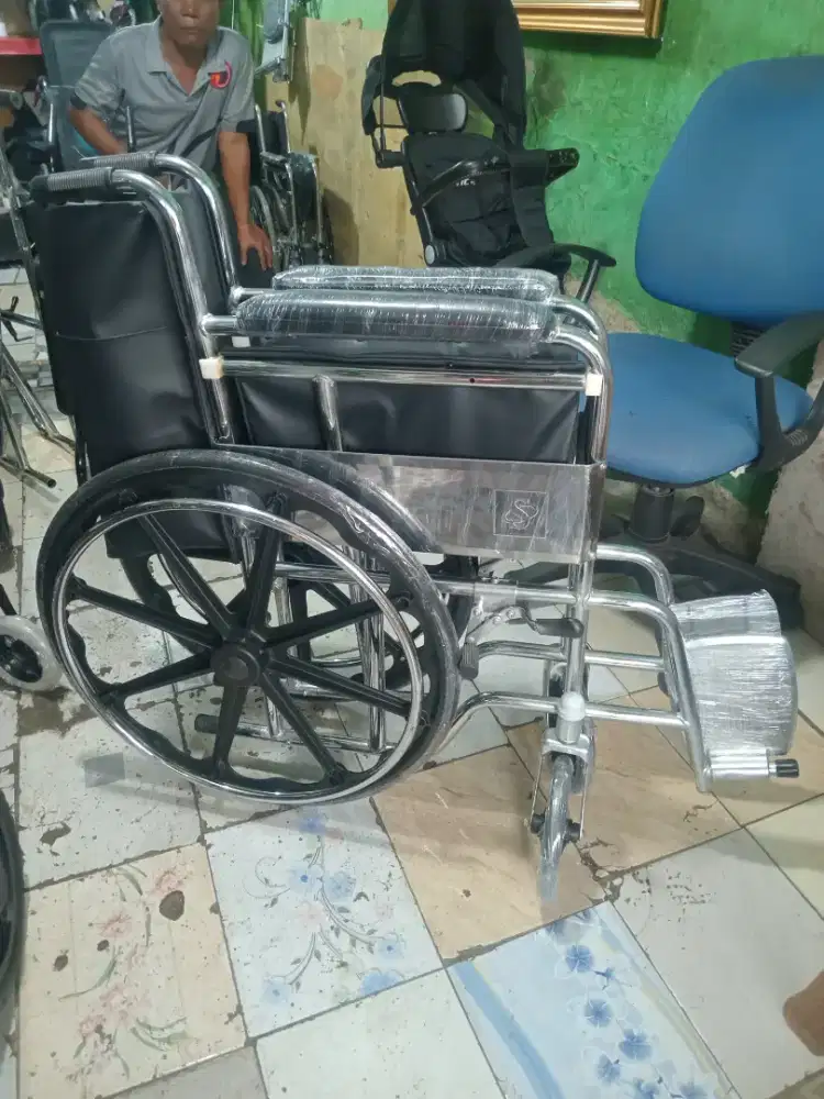 Kursi roda racing mulus siap pake bisa nego