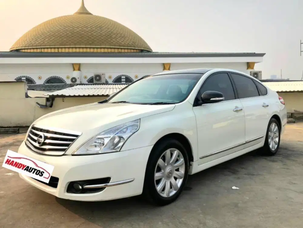 Nissan Teana XV Tahun 2011 Automatic Putih