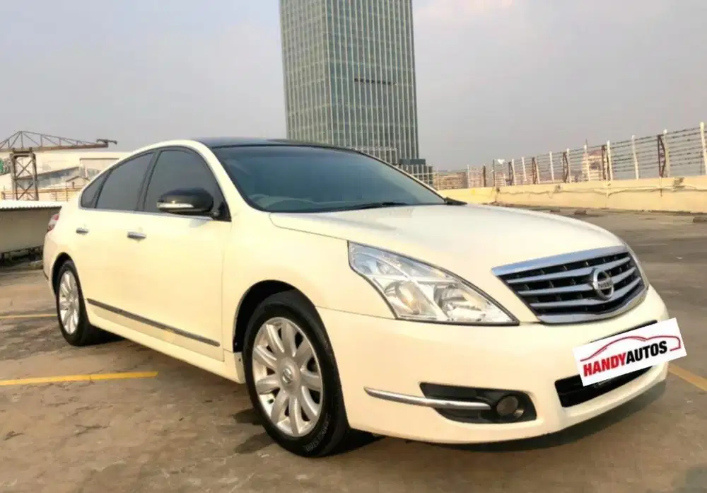Nissan Teana XV Tahun 2011 Automatic putih