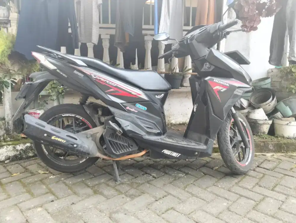 Jual Vario 125 tahun 2015