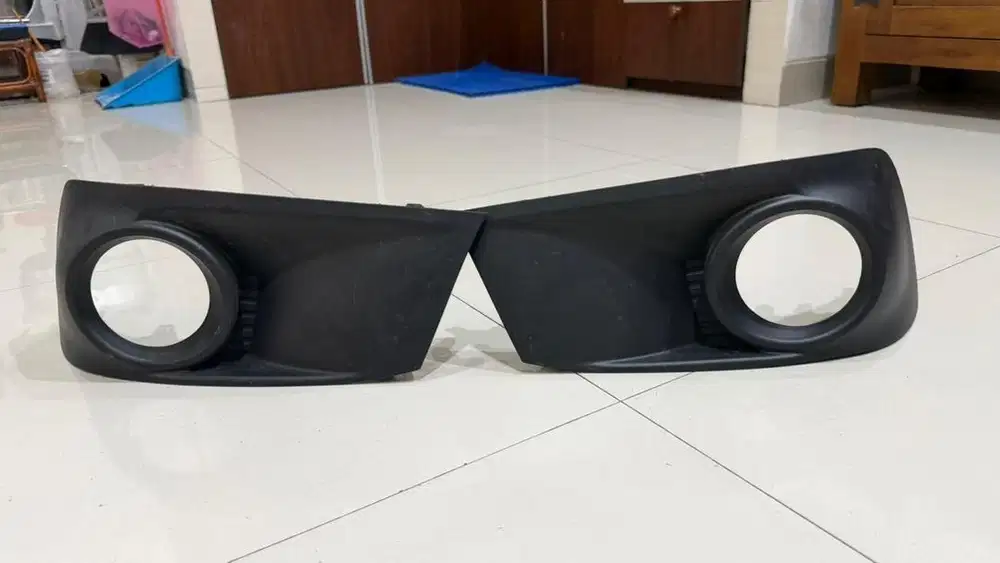 Cover Fog Lamp Toyota Fortuner 2014 Copotan Original Mulus