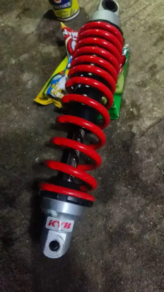 Velg Mio Vrossi + ban Maxis , shock belakang KYB