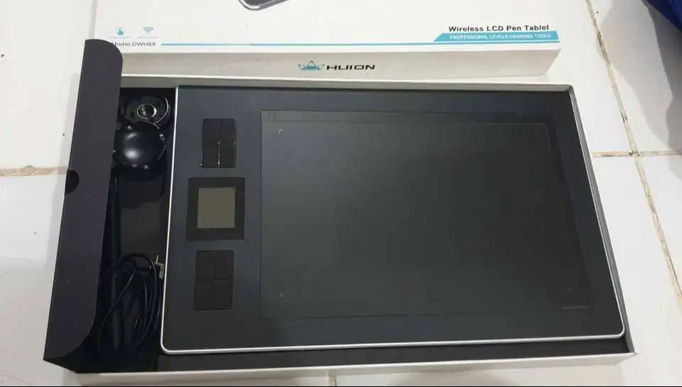 huion drawing tab (tablet gambar) dwh69 dwh 69