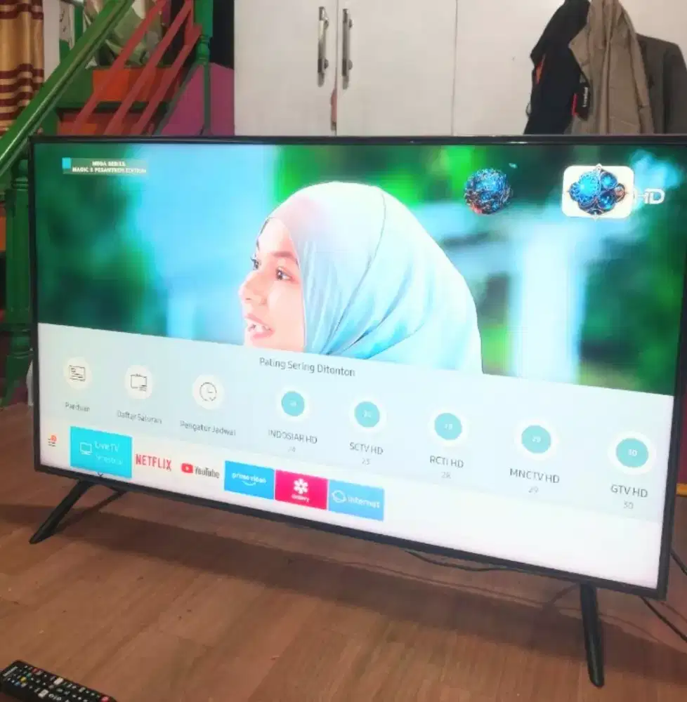 TV Smart 4K 55 Samsung UHD Bluotooth Dolby Stereo Surrnd Mulus