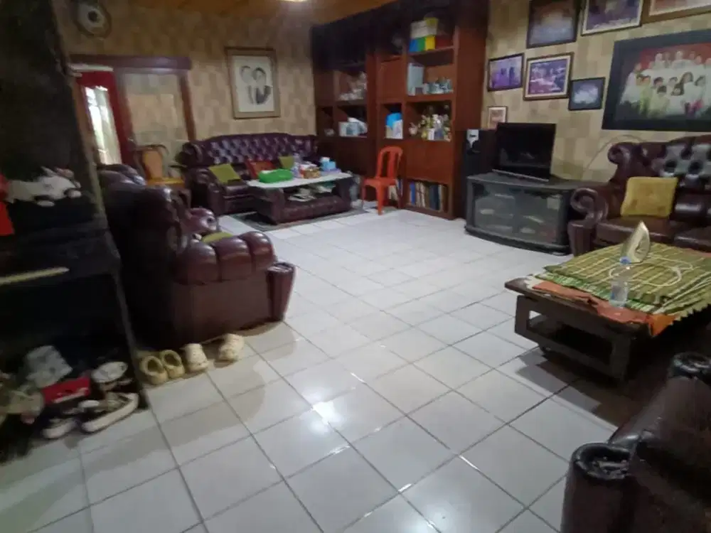 Tanah dan Bangunan di Jl. Rajawali Barat, Maleber Kota Bandung