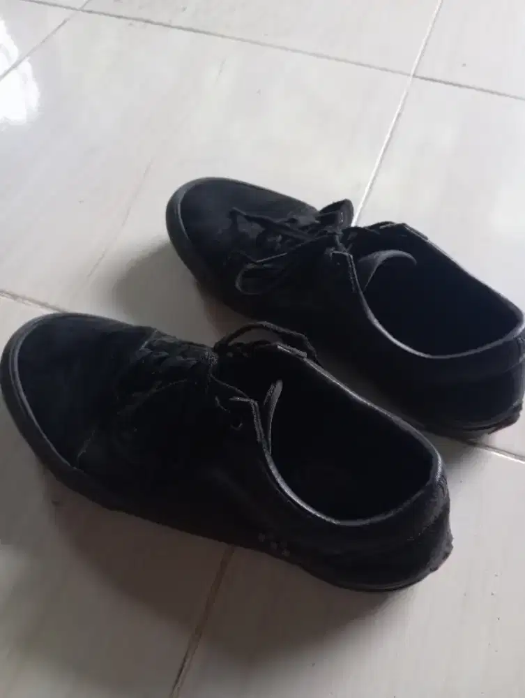 vans ori full black sz 42