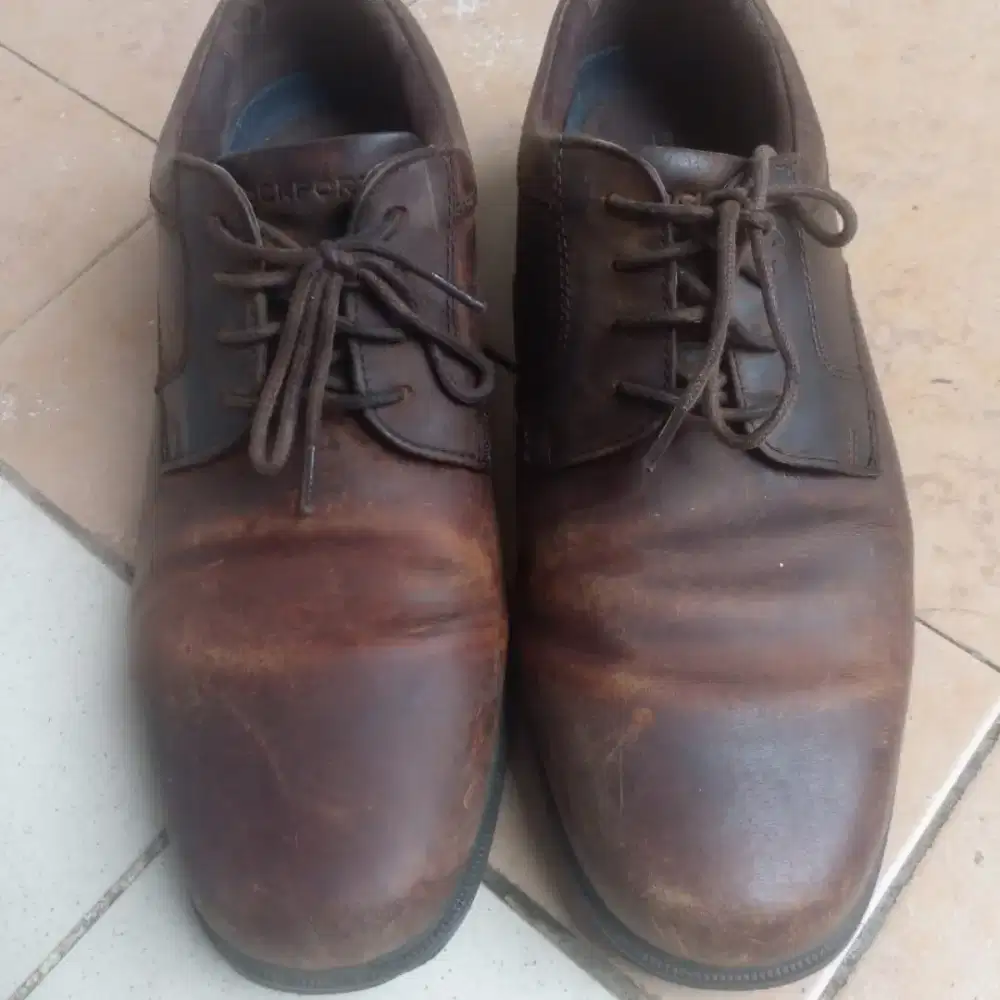 Jual aja sepatu rockport