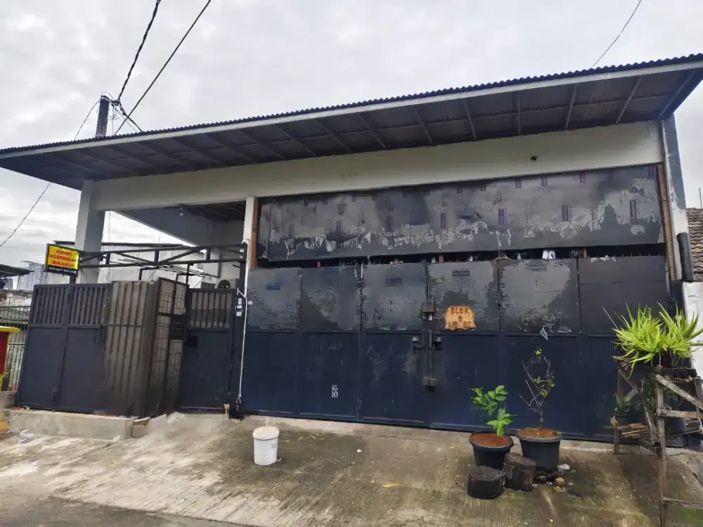 Dijual rumah kos kosan isi 15 kamar Full Huni