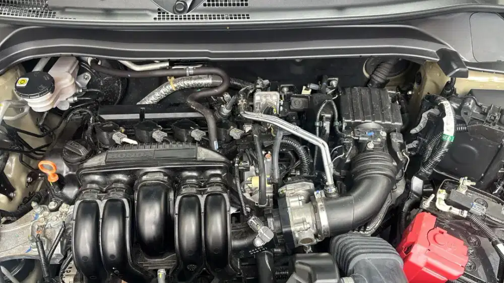 Lowongan Kerja Teknisi dan Helper Salon Mobil